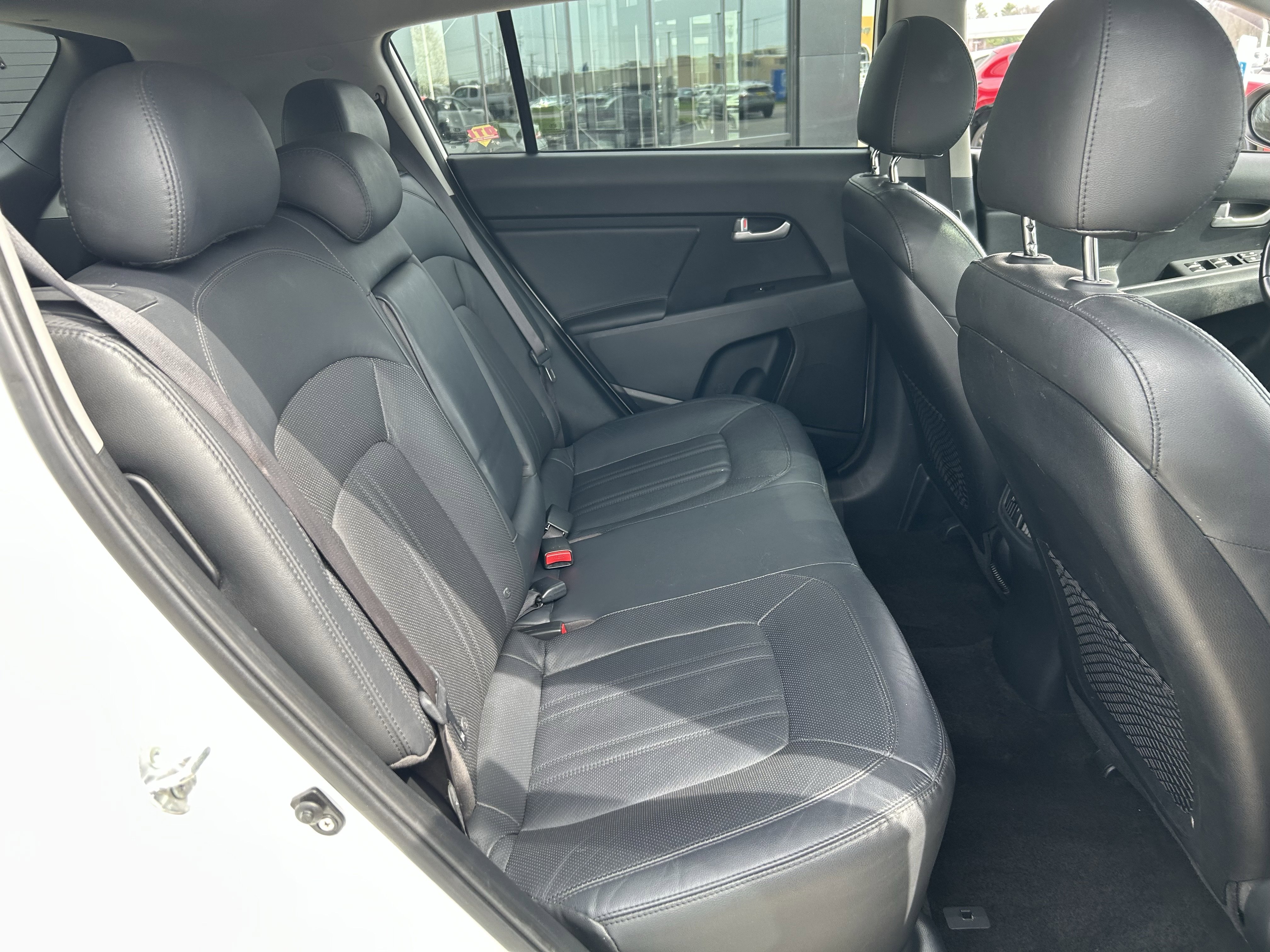 Used 2015 Kia Sportage EX image 26