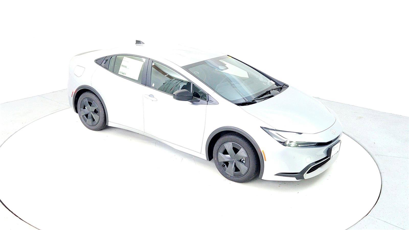 New 2026 Toyota Prius Plug-In Hybrid image 15