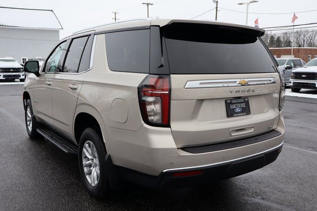 Used 2021 Chevrolet Tahoe LT w/ Luxury Package image 18