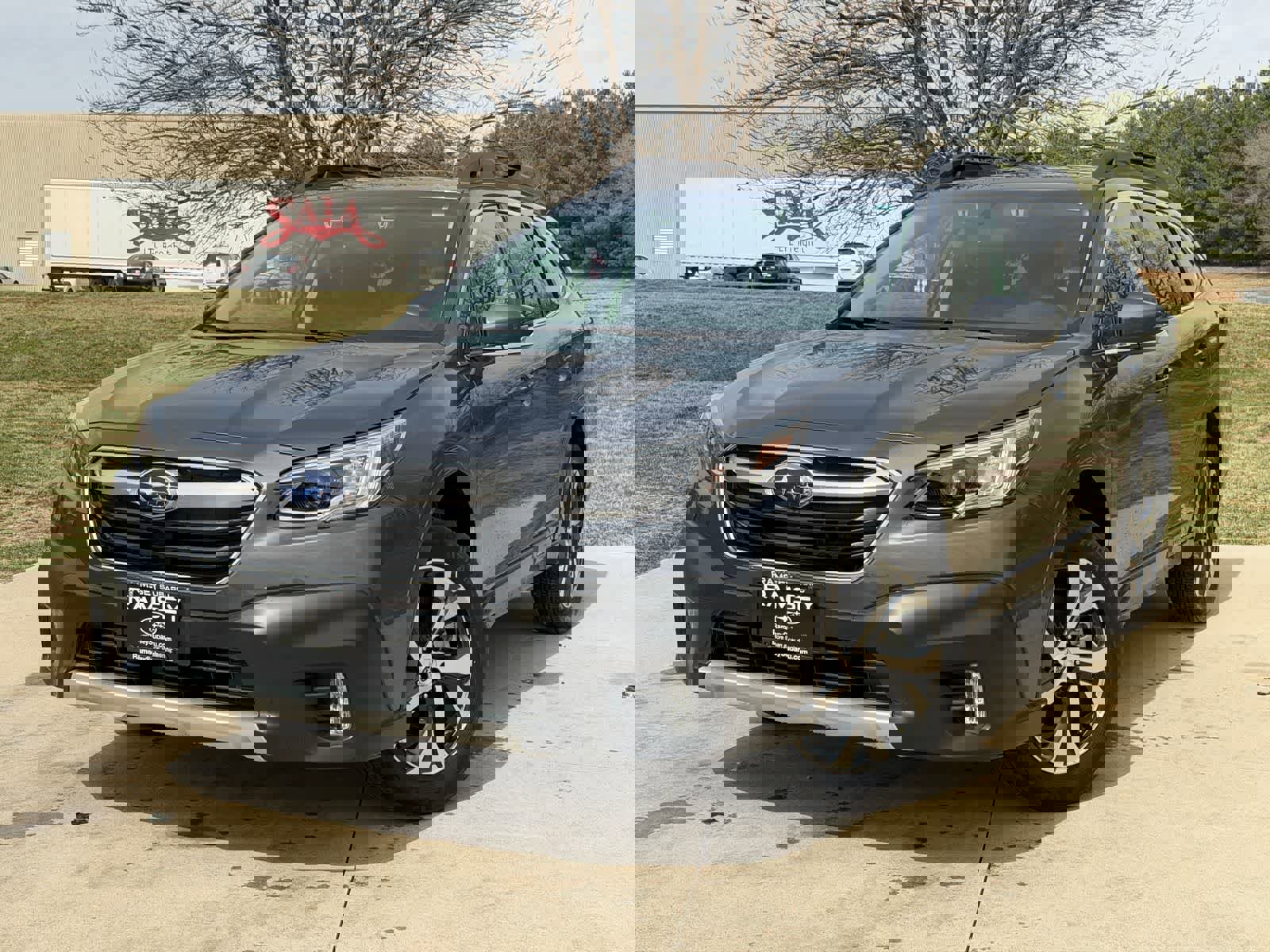 Used 2022 Subaru Outback Limited image 1