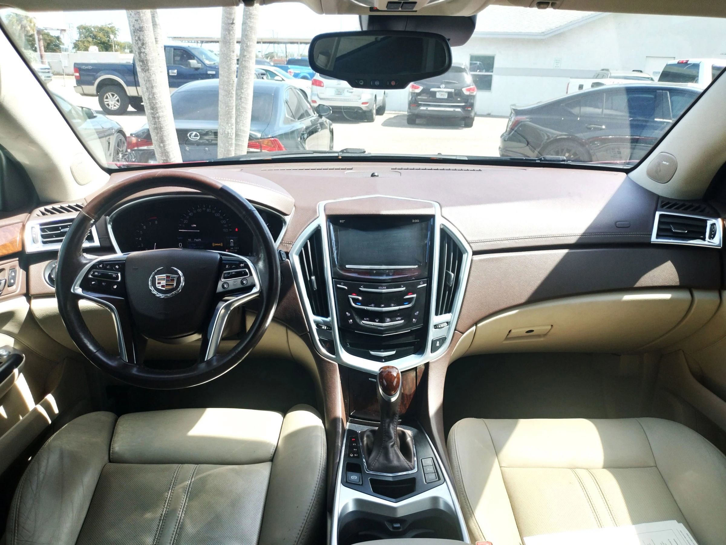 Used 2014 Cadillac SRX Premium image 26