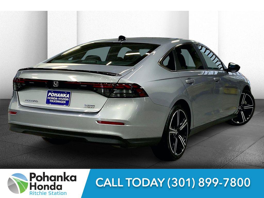 Used 2023 Honda Accord Sport image 13