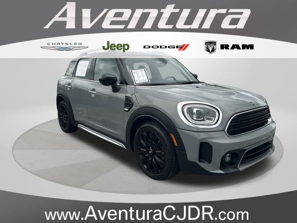 Used 2021 MINI Cooper Countryman image 1