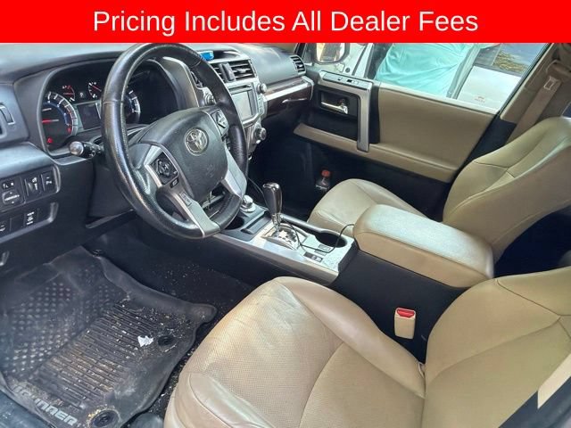 Used 2017 Toyota 4Runner Limited AWD/4WD image 3
