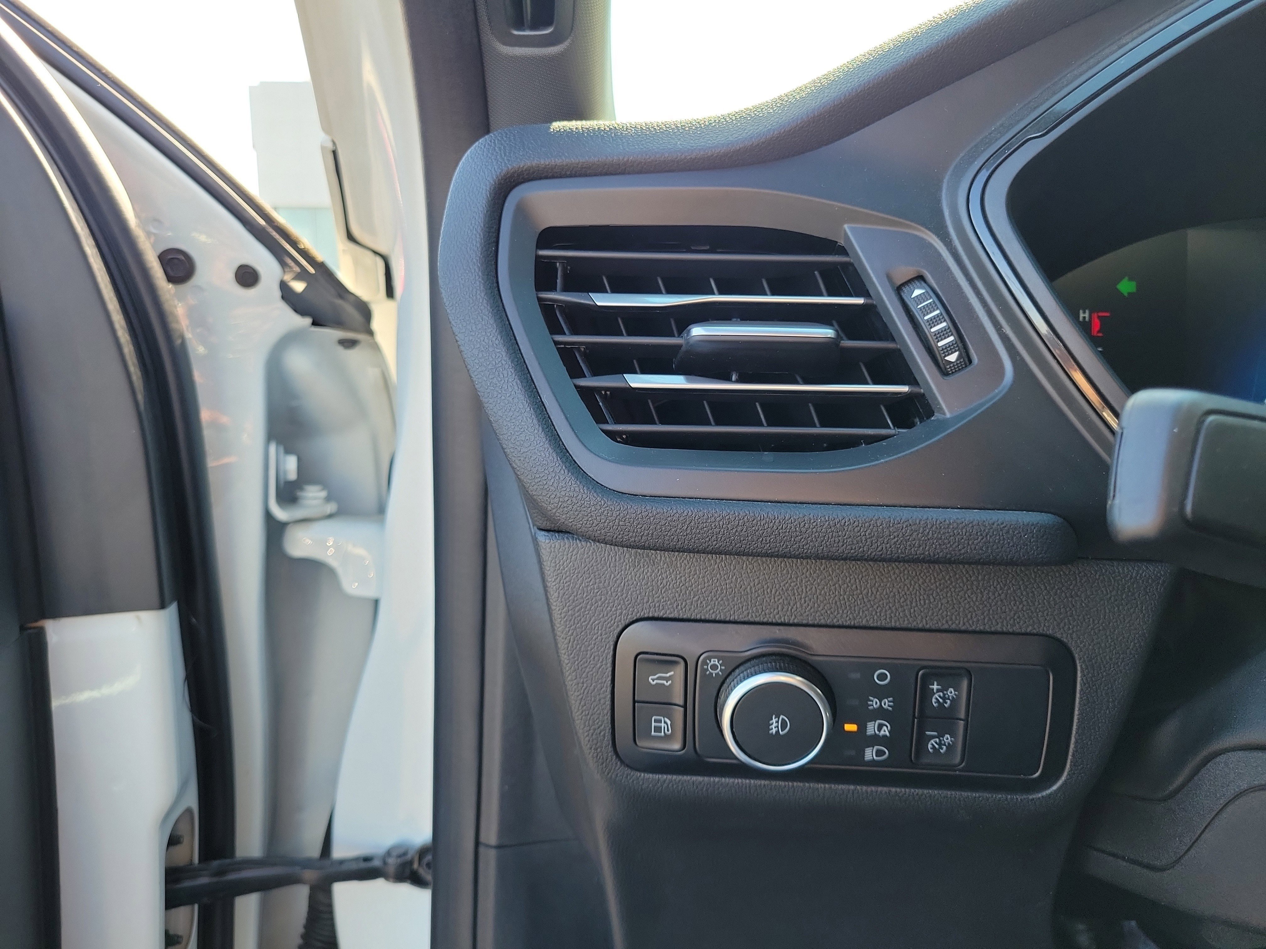 Used 2024 Ford Escape ST-Line Select AWD/4WD image 20