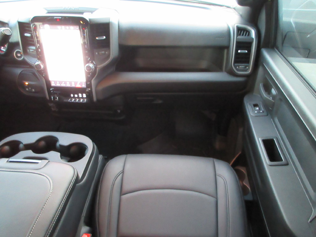 Used 2025 RAM 2500 Tradesman AWD/4WD image 20