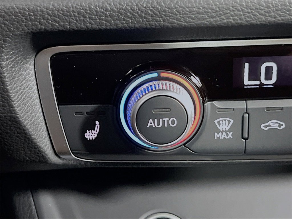 New 2025 Audi Q3 2.0T Premium Plus image 21