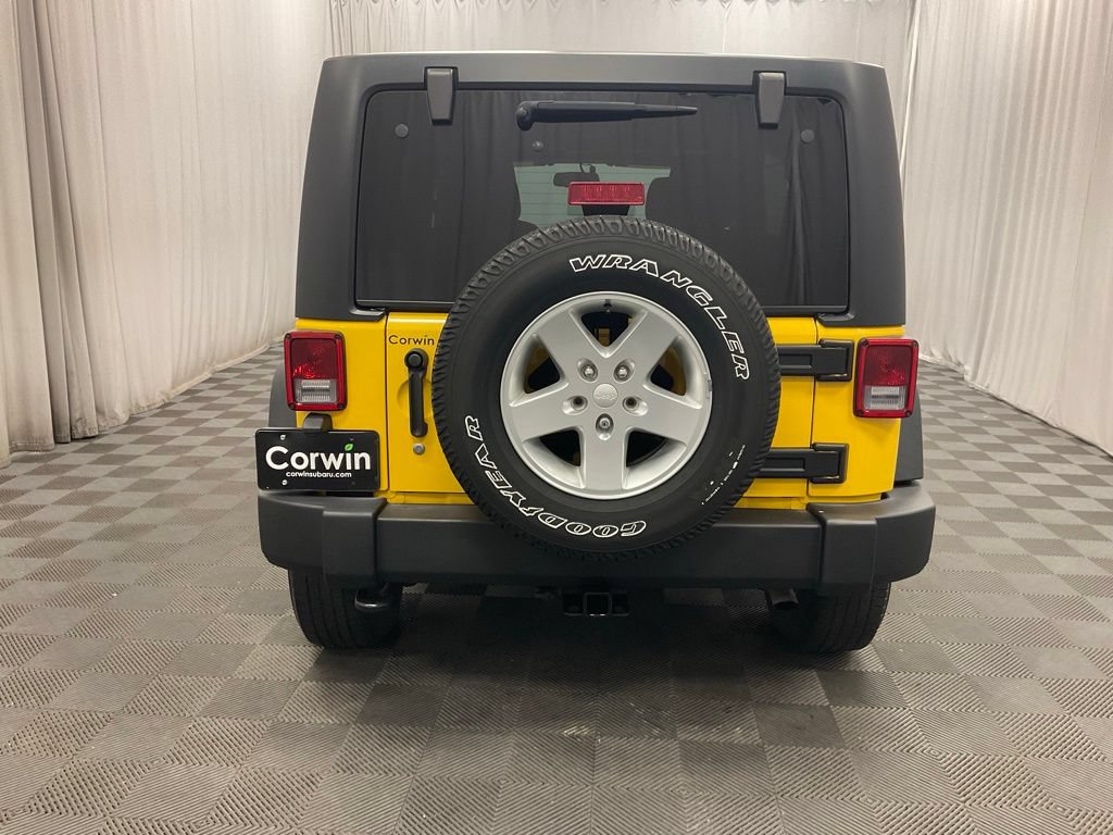 Used 2015 Jeep Wrangler Unlimited Sport w/ Quick Order Package 24S AWD/4WD image 5