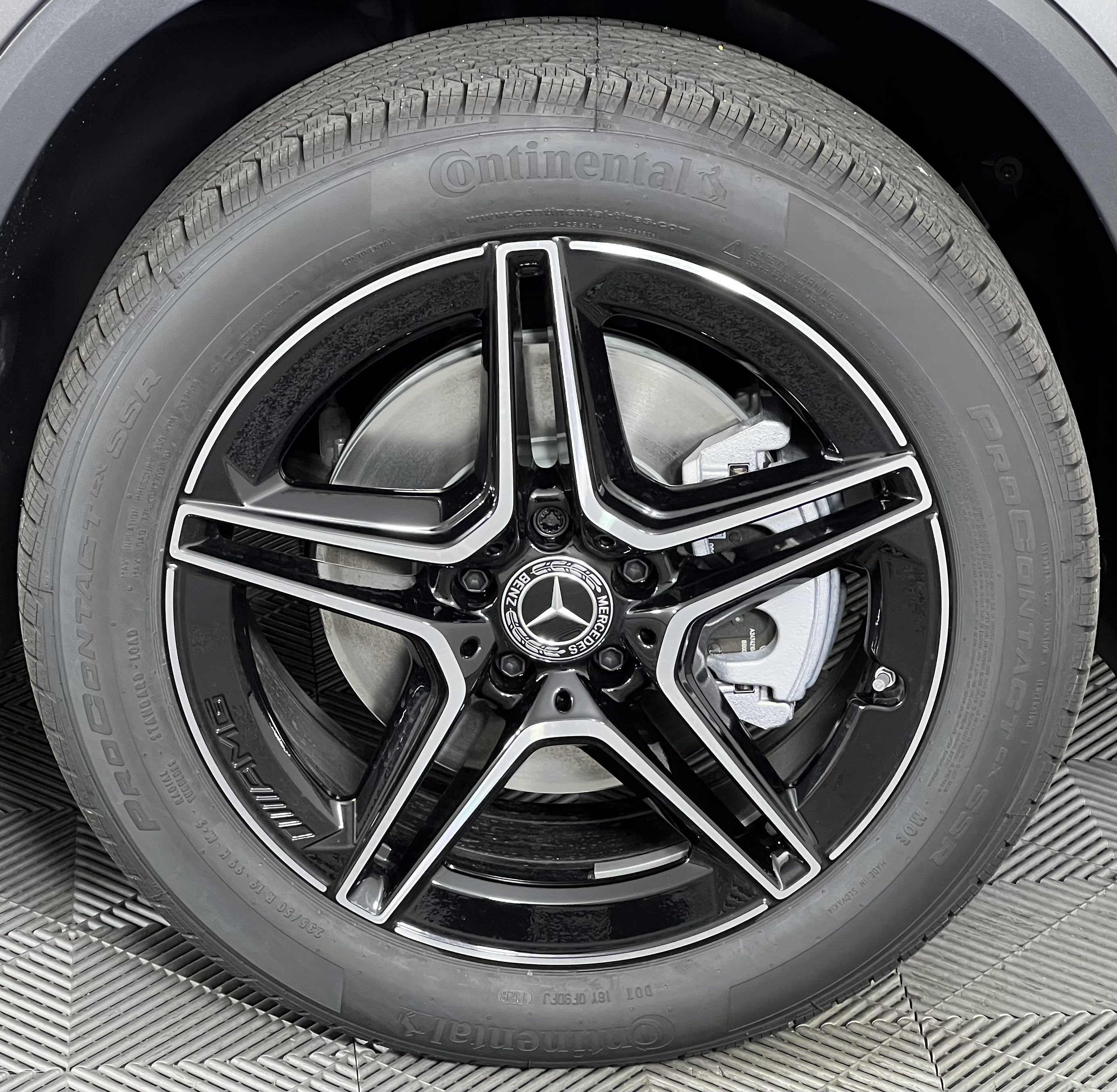 New 2026 Mercedes-Benz GLA 250 4MATIC image 15