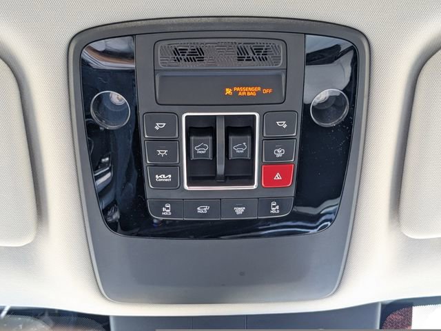 Certified 2025 Kia Carnival SX Prestige FWD image 31
