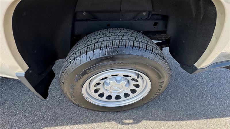 Used 2023 Chevrolet Colorado W/T RWD image 32
