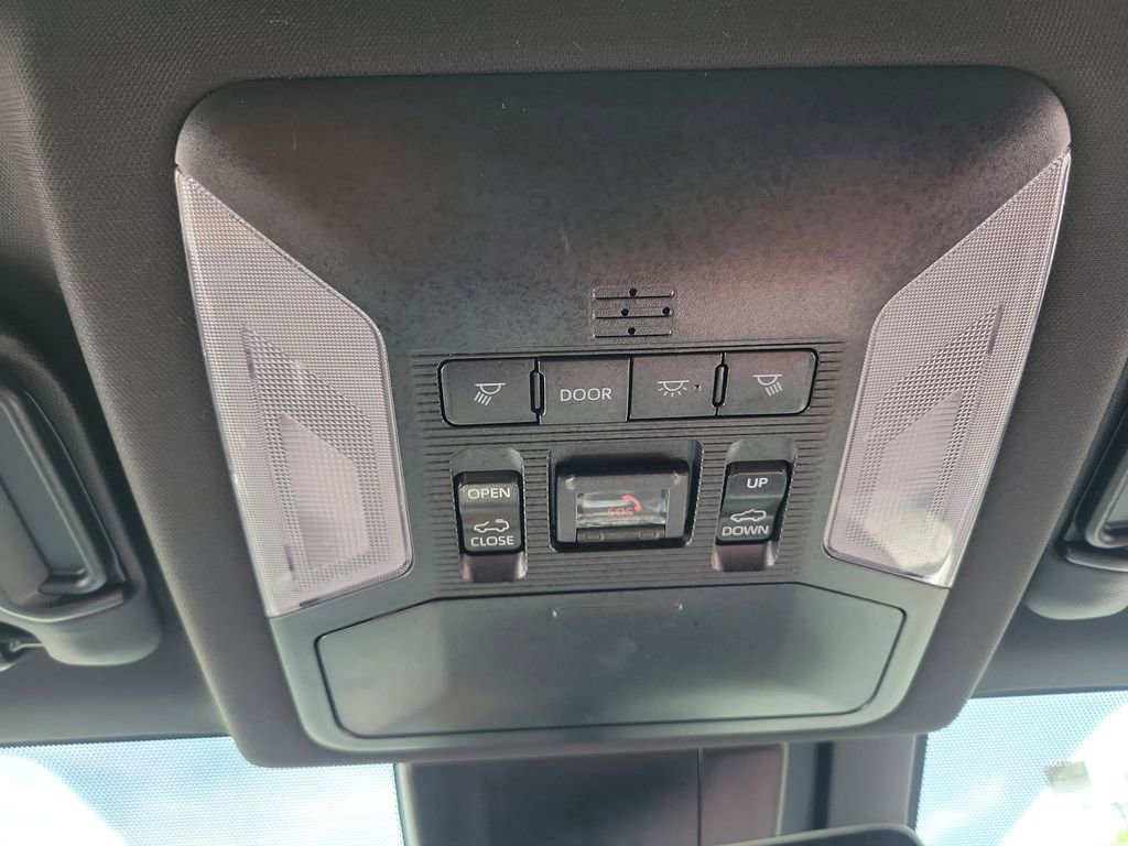 Used 2022 Toyota RAV4 XSE w/ Weather Package image 33