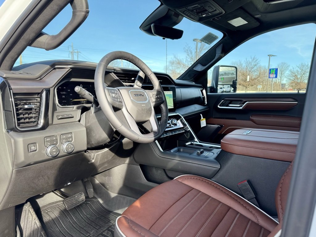 New 2026 GMC Sierra 2500 Denali Ultimate image 14