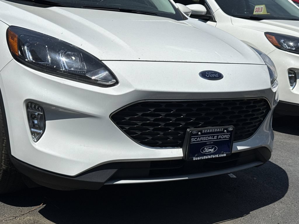 Used 2022 Ford Escape SEL AWD/4WD image 12