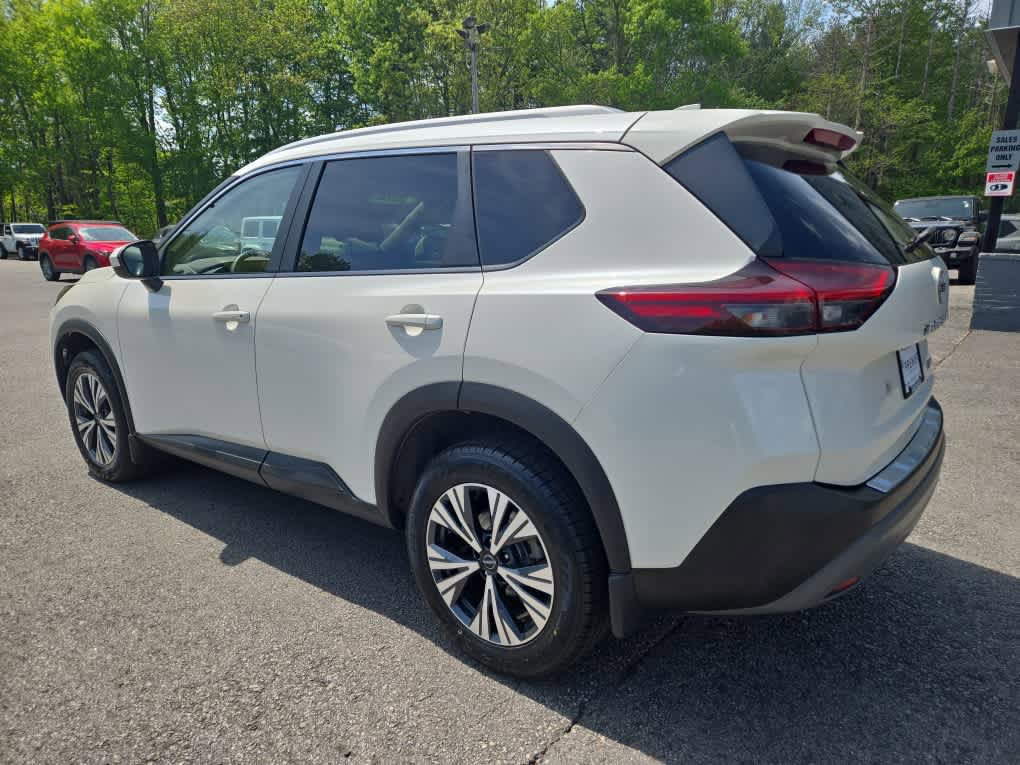 Used 2023 Nissan Rogue SV w/ SV Premium B Package AWD/4WD image 6