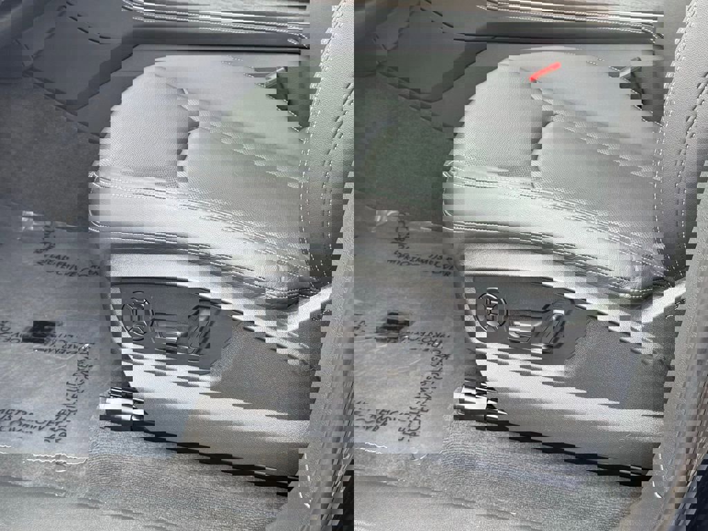 Used 2023 Audi Q8 Premium Plus w/ Premium Plus Package image 26