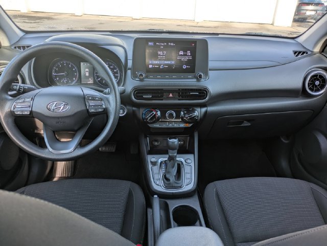 Used 2022 Hyundai Kona SEL w/ Cargo Package AWD/4WD image 17