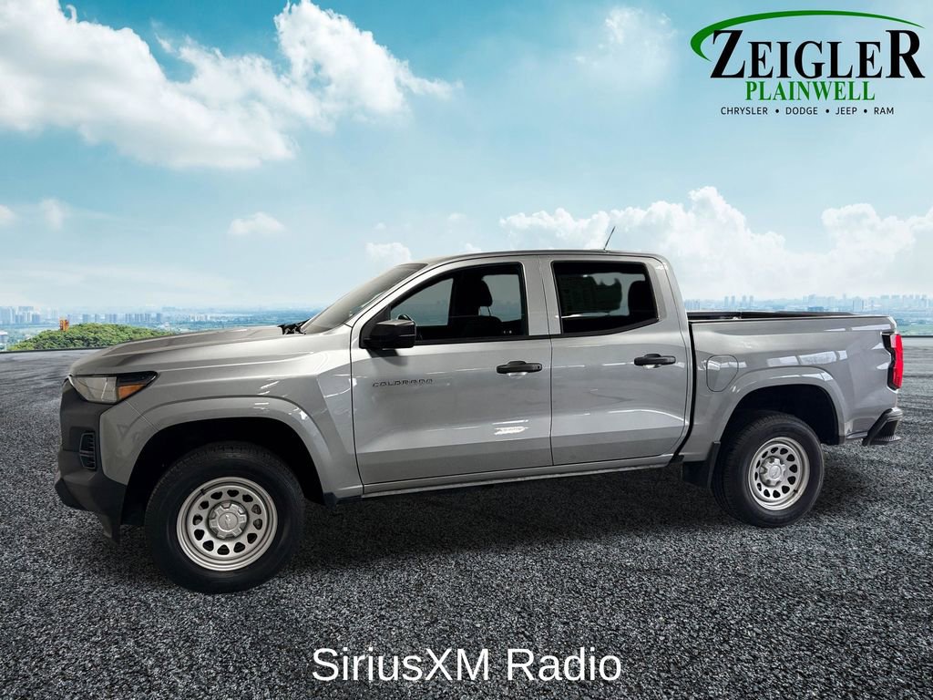 Used 2023 Chevrolet Colorado W/T image 4