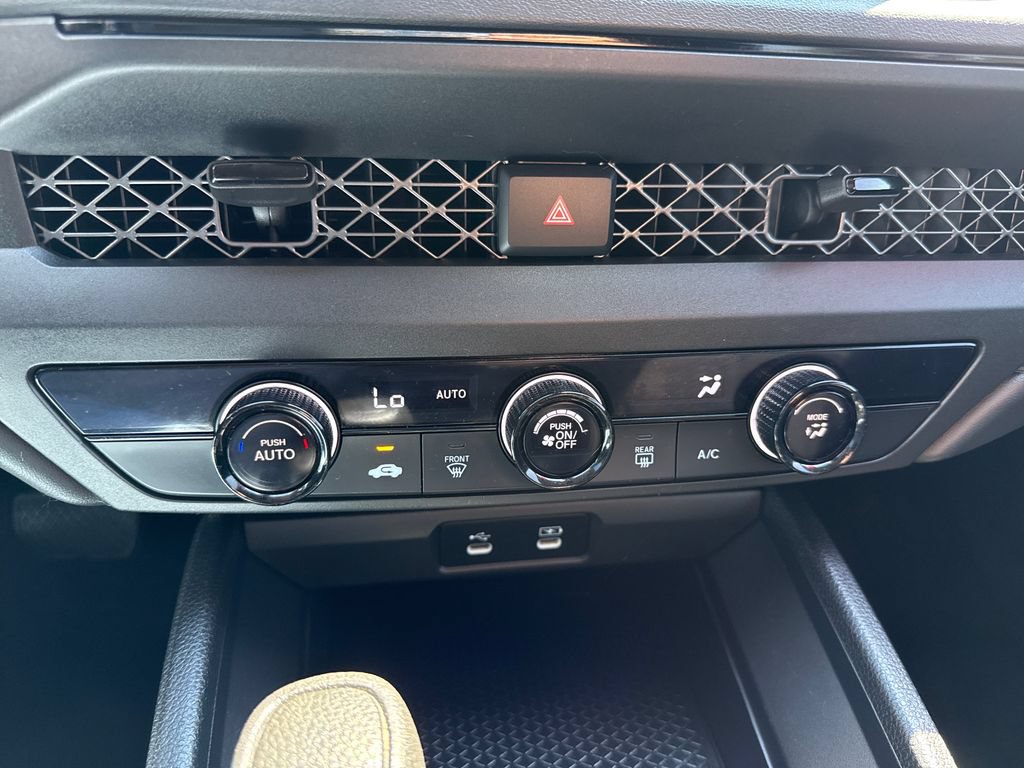 Certified 2023 Honda Accord LX image 30