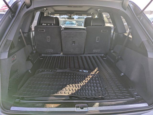 Used 2025 Audi Q7 2.0T Premium Plus w/ Premium Plus Package image 11