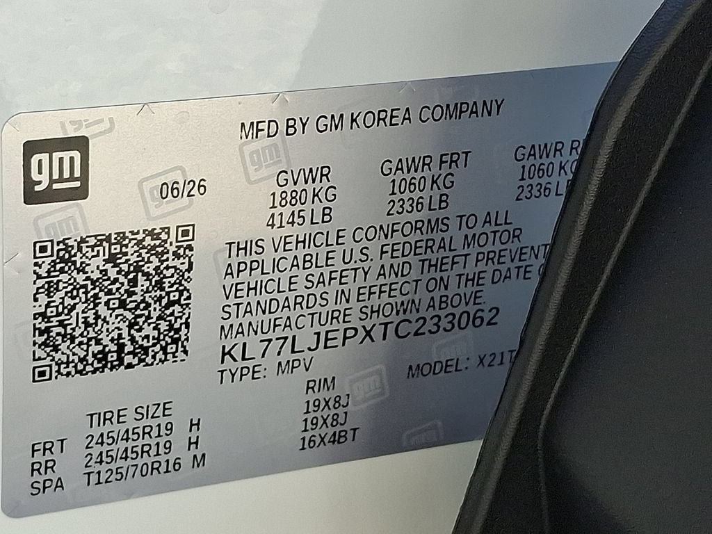 New 2026 Chevrolet Trax RS w/ Sunroof Package FWD image 16