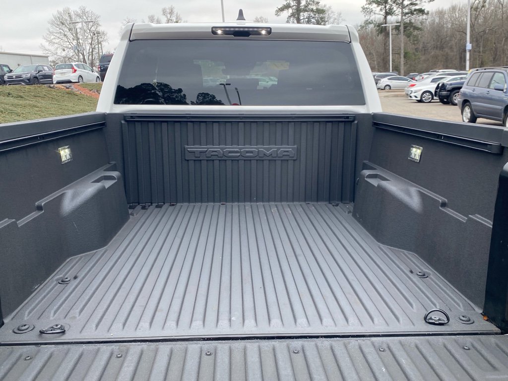 Used 2024 Toyota Tacoma TRD Sport image 9