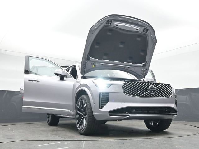 New 2026 Volvo XC90 T8 Plus w/ Protection Package Premier AWD/4WD image 57