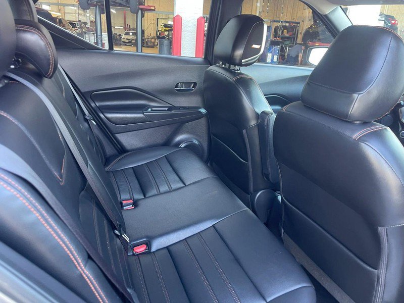 Used 2019 Nissan Kicks SR w/ SR Premium Package FWD image 12