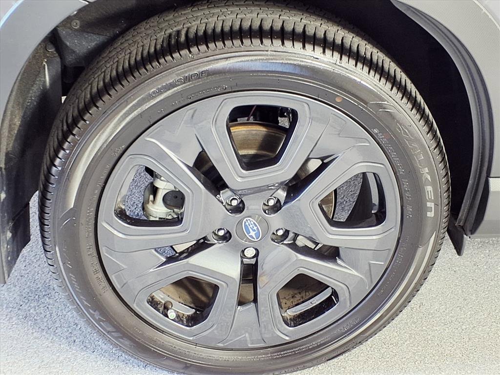 Certified 2025 Subaru Ascent Onyx Edition image 3