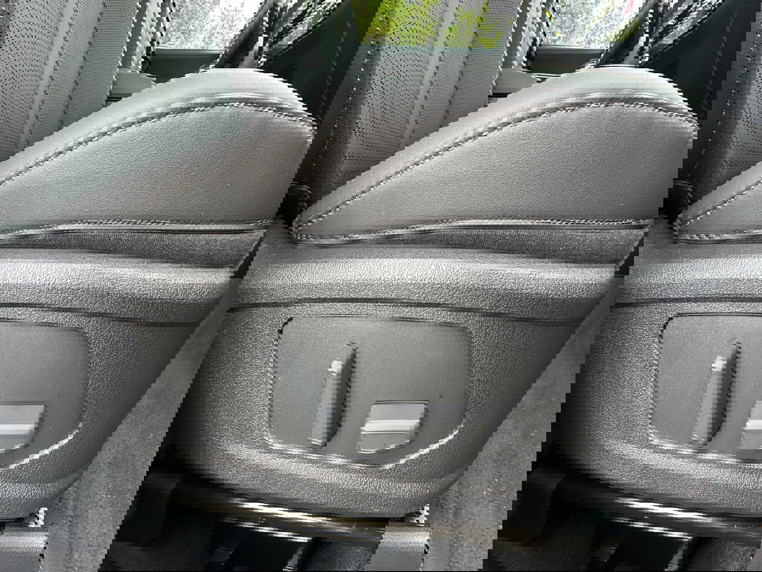 New 2026 Kia Sorento X-Line EX image 37