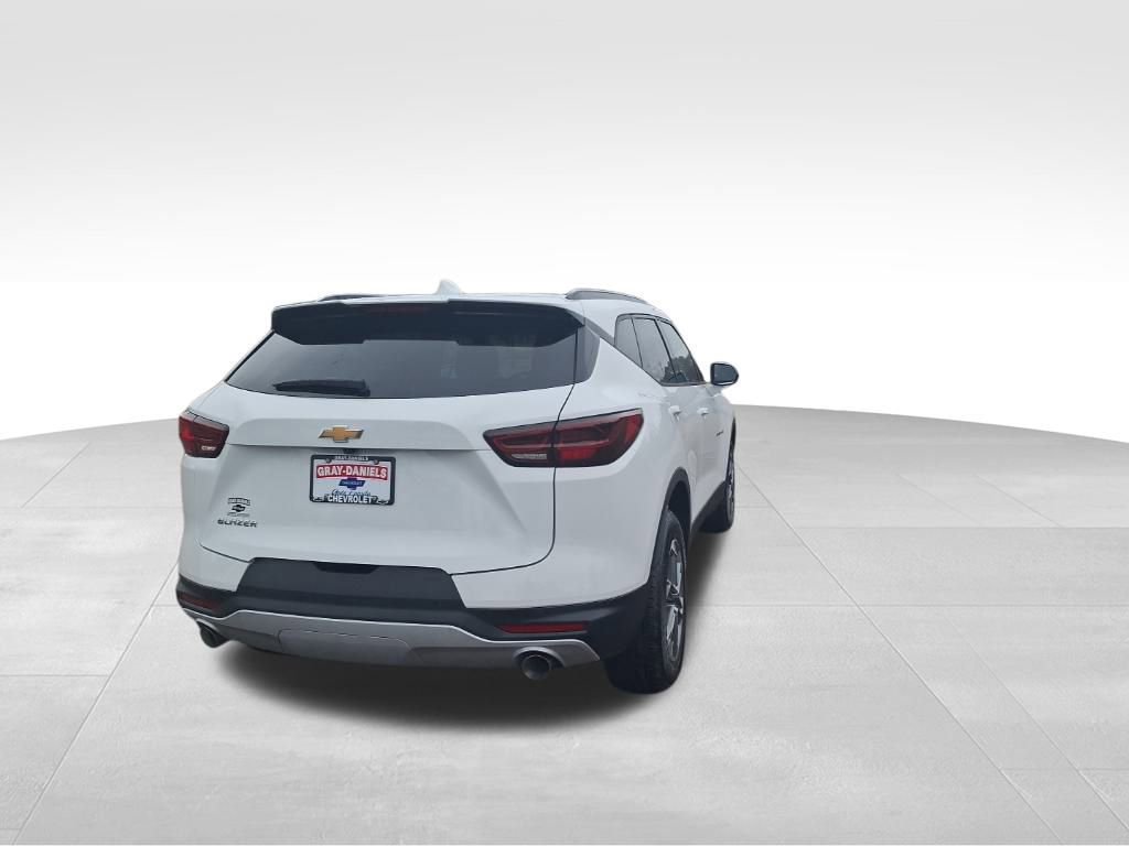New 2026 Chevrolet Blazer LT w/ Convenience Package image 10