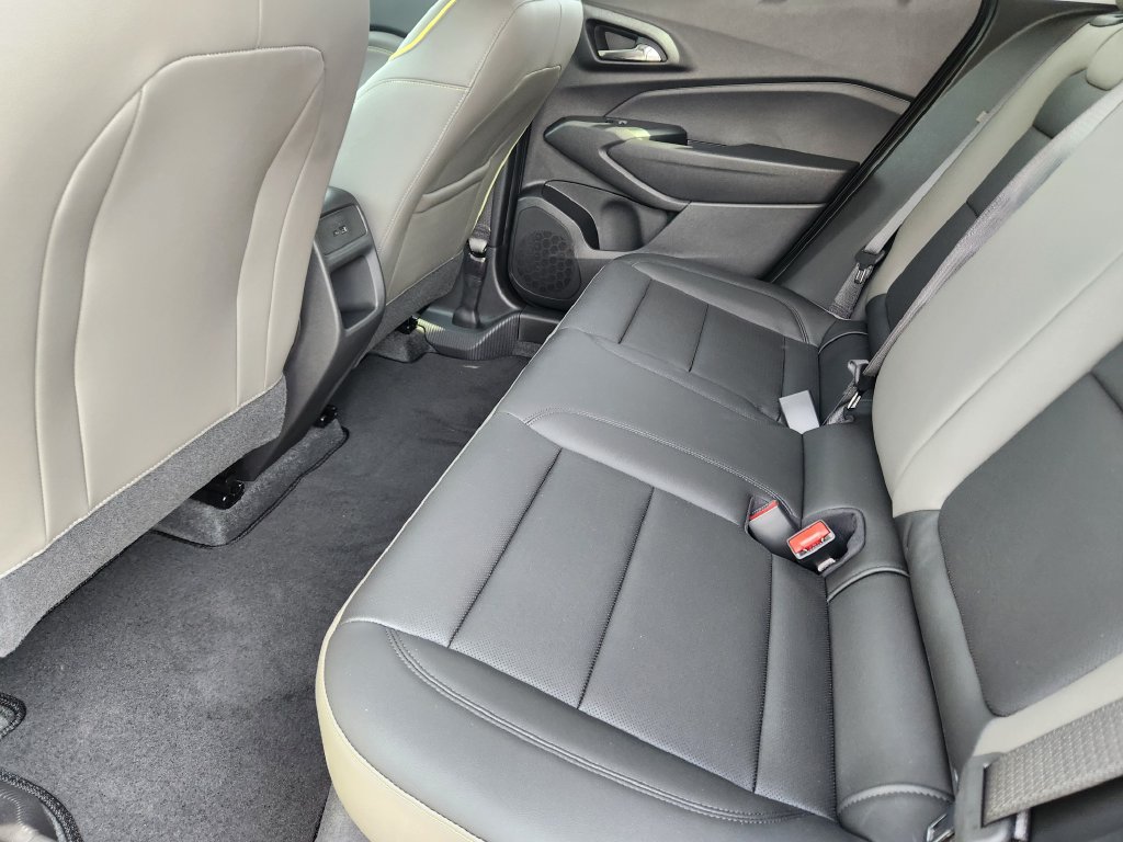 New 2026 Chevrolet Trax ACTIV FWD image 10
