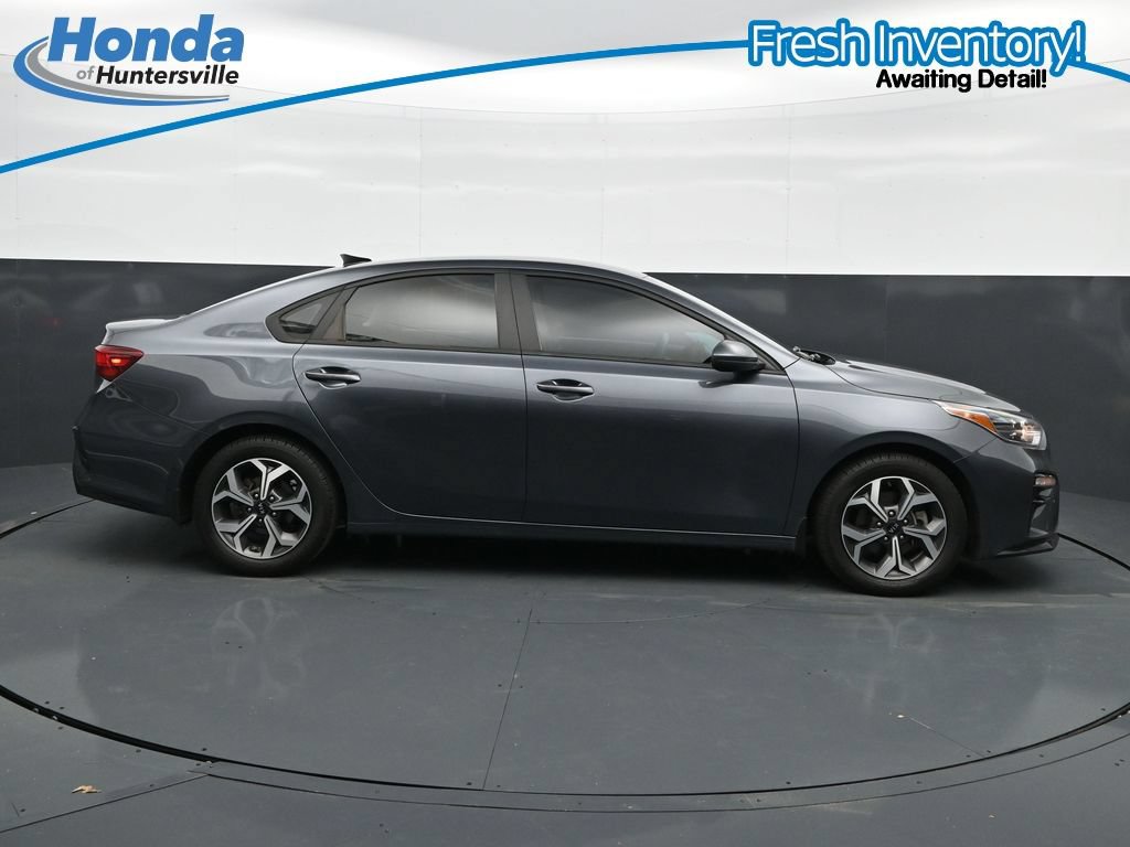 Used 2021 Kia Forte LXS FWD image 11