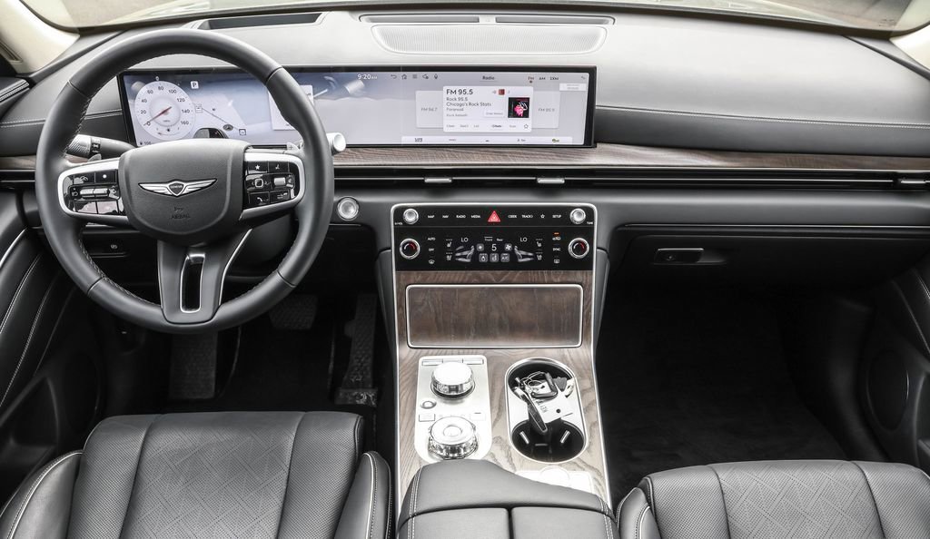 Used 2025 Genesis GV80 2.5T Prestige AWD/4WD image 40
