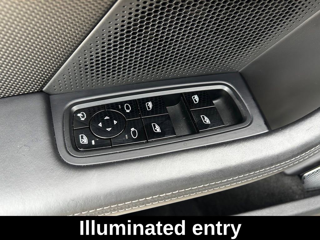 Used 2020 Porsche Taycan Turbo S image 13