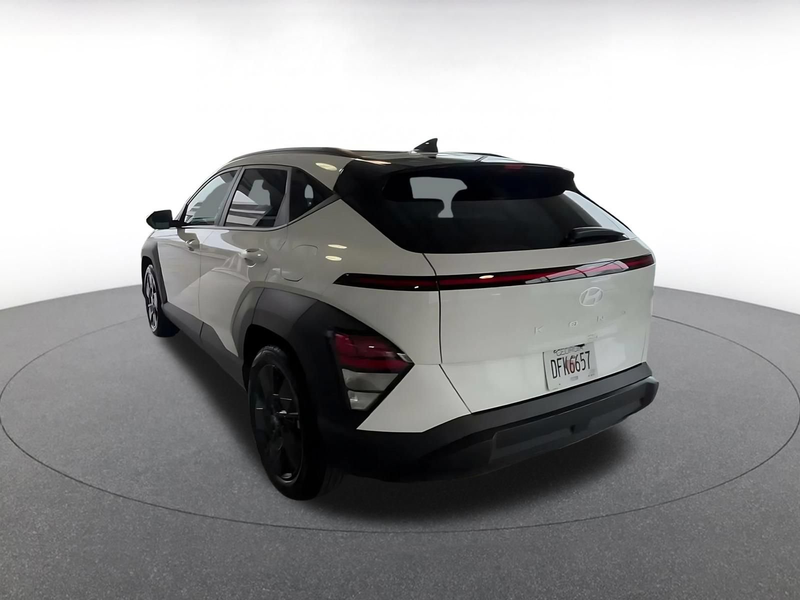 Used 2026 Hyundai Kona SEL Sport FWD image 10