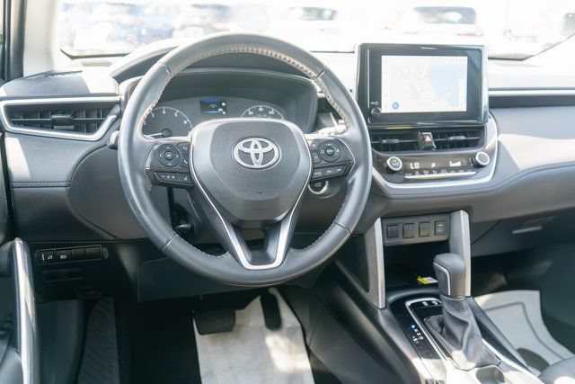 Used 2023 Toyota Corolla Cross LE w/ Moonroof Package AWD/4WD image 14