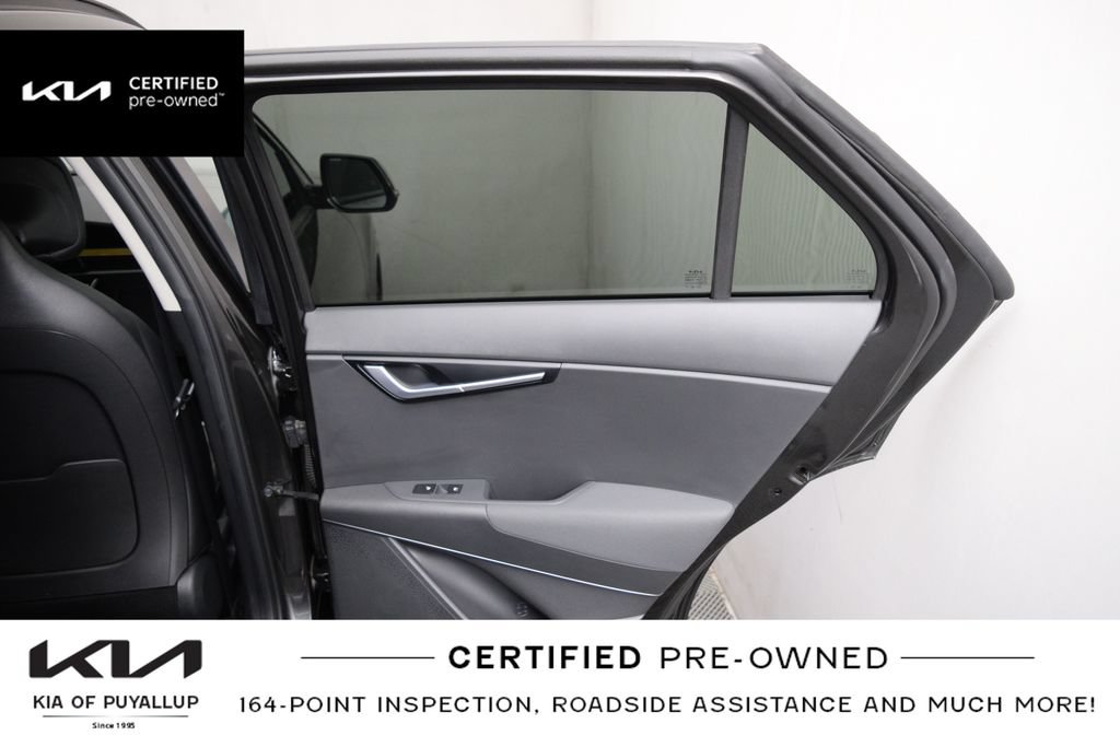 Certified 2023 Kia Niro Wind w/ Wind Preserve Package FWD image 14