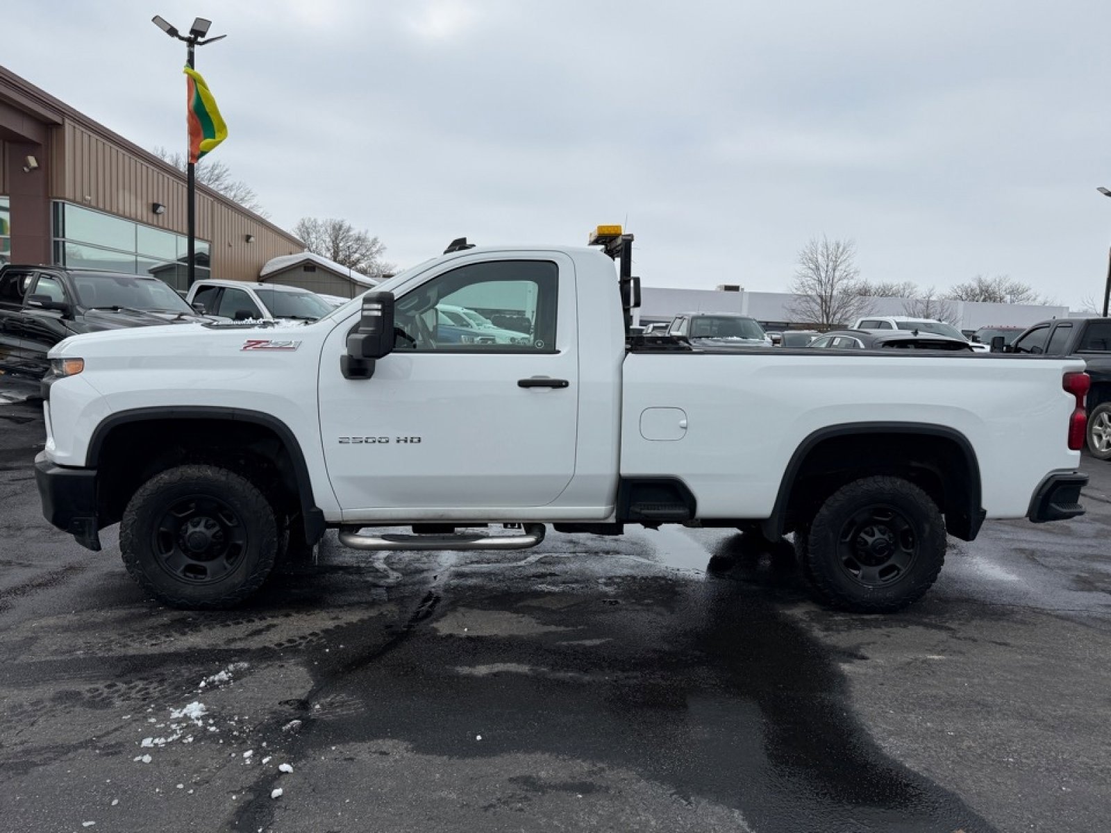 Used 2021 Chevrolet Silverado 2500 W/T w/ WT Convenience Package image 5