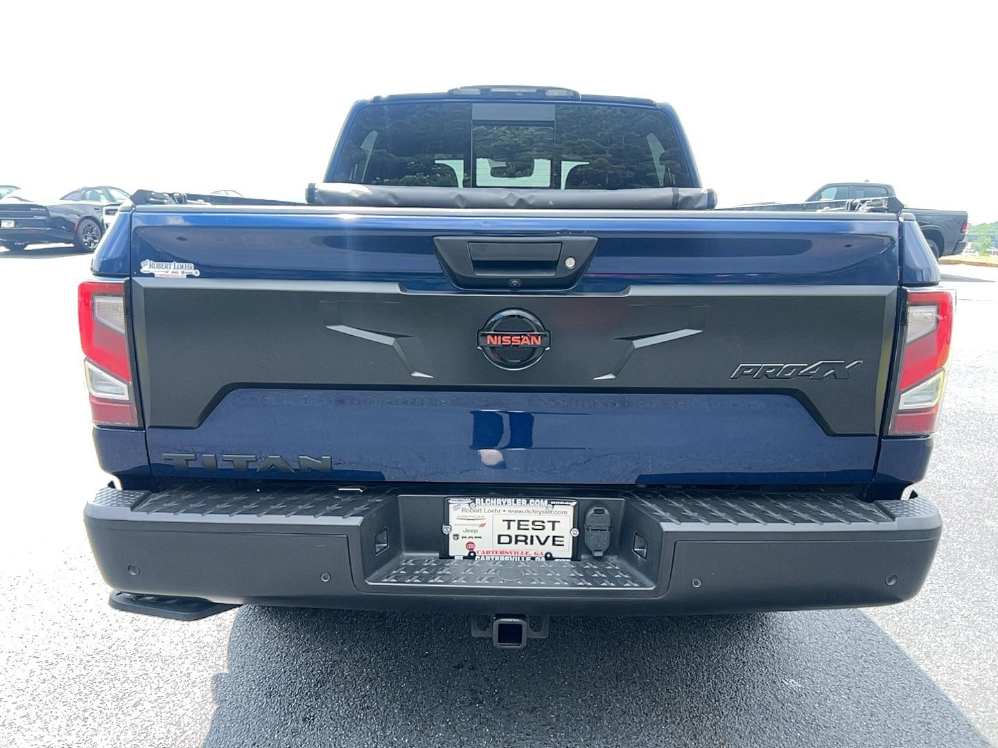 Used 2021 Nissan Titan PRO-4X w/ Pro-4x Utility Package AWD/4WD image 6