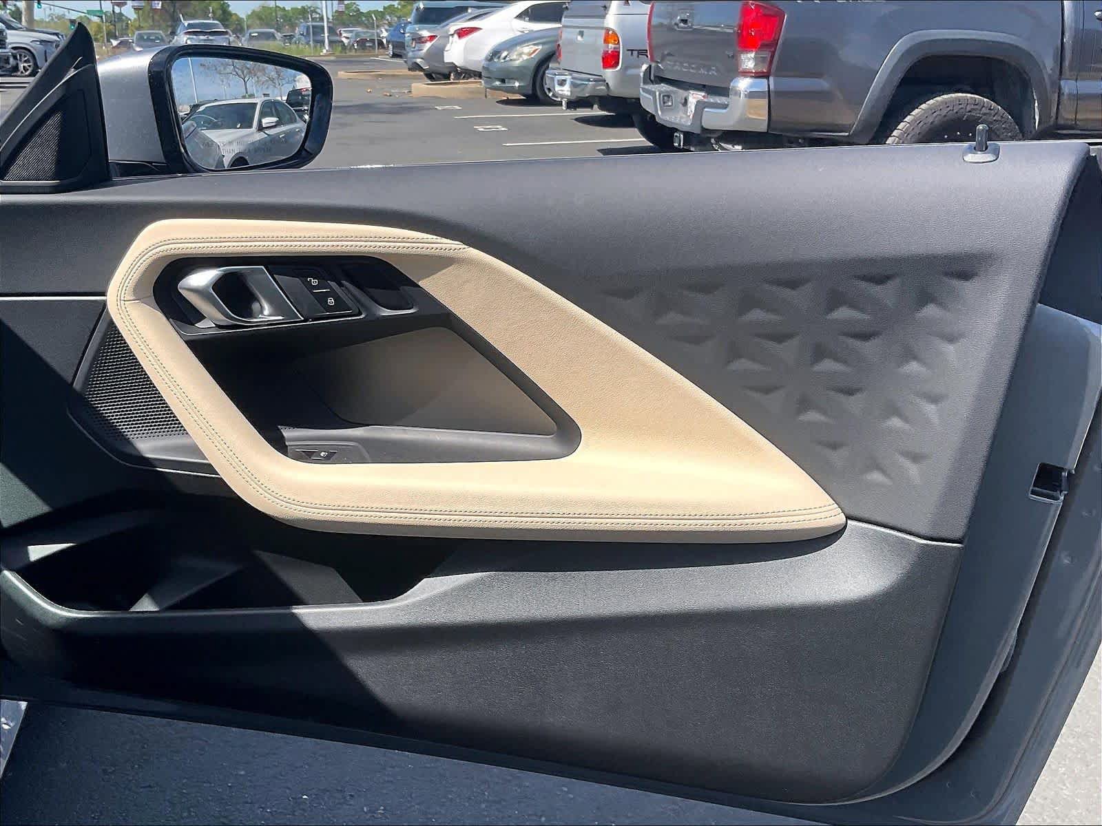Used 2025 BMW 230i Coupe w/ Premium Package RWD image 26