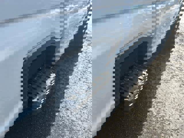 New 2025 Ford F250 XLT w/ 360-Degree Camera Package image 17