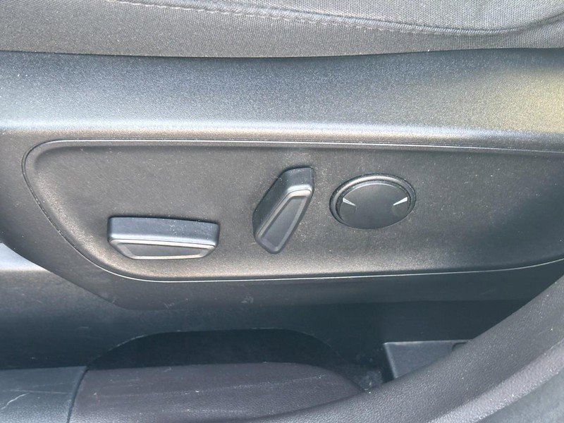 Used 2023 Ford Escape Active w/ Tech Pack #2 AWD/4WD image 25