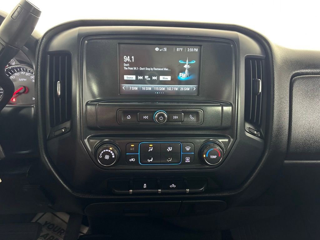 Used 2018 Chevrolet Silverado 1500 Custom w/ Custom Value Package AWD/4WD image 23