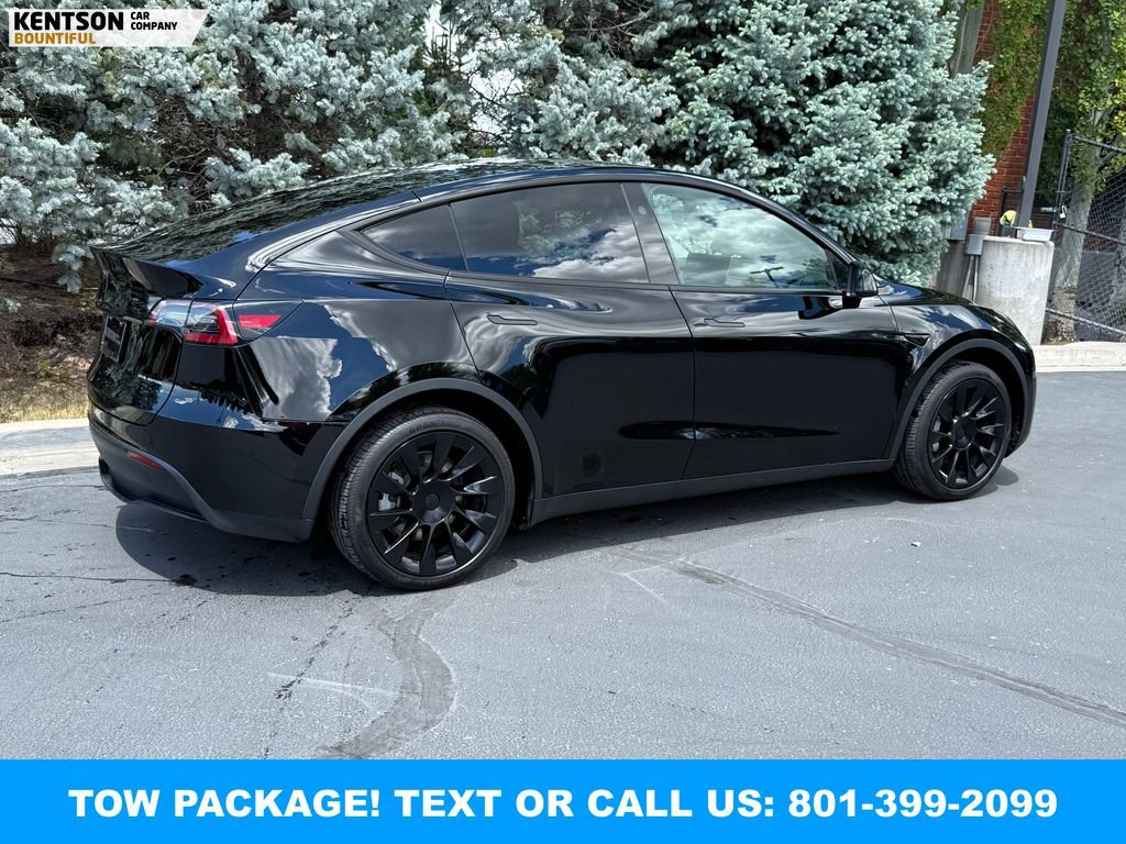 Used 2025 Tesla Model Y Long Range AWD/4WD image 9