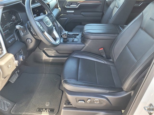 Used 2024 GMC Sierra 1500 Denali w/ Denali Reserve Package image 13