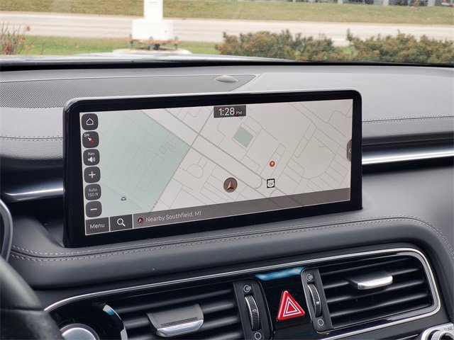 Used 2022 Genesis G70 2.0T image 18