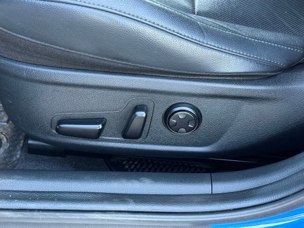 Used 2018 Kia Stinger GT image 30