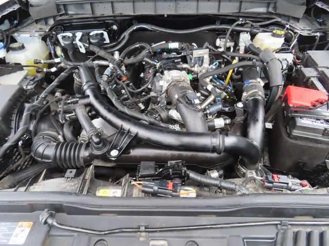 Used 2025 Ford Bronco Outer Banks AWD/4WD image 12
