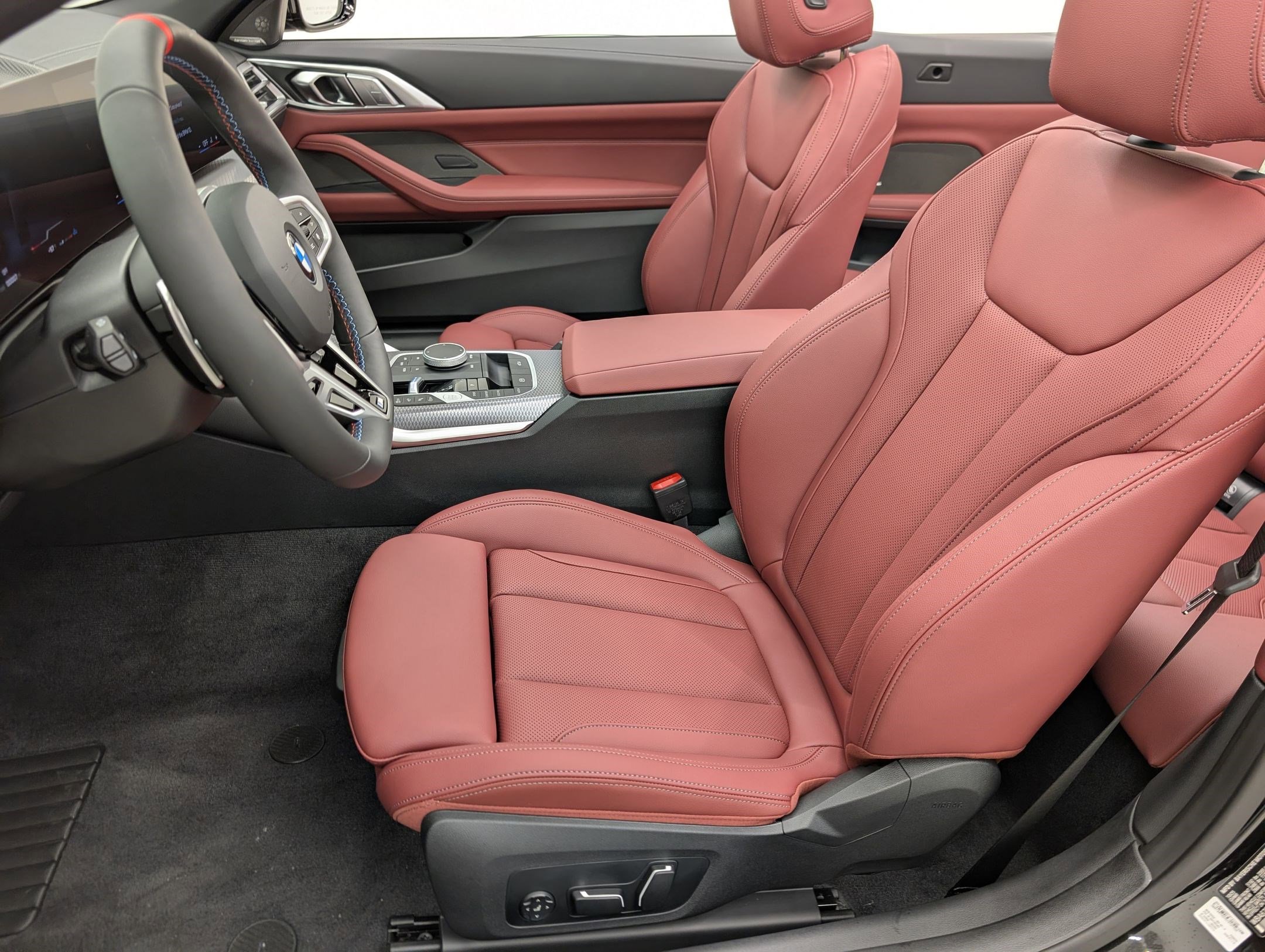 New 2026 BMW M440i Convertible image 5